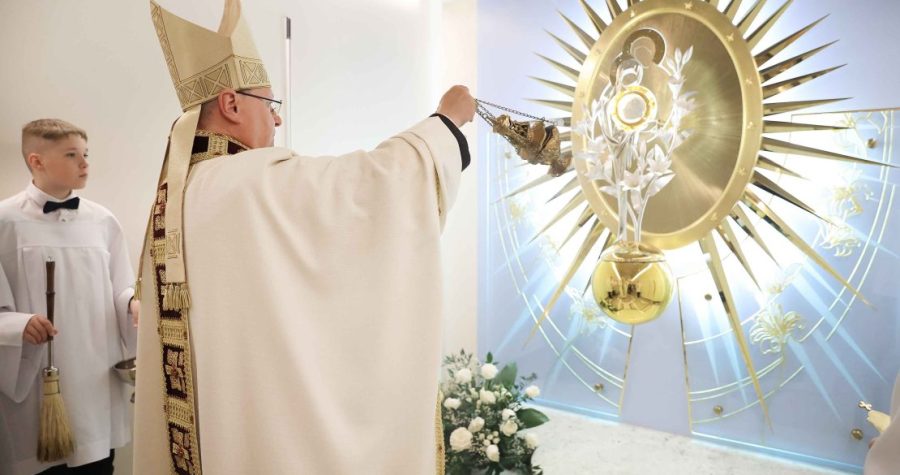 Gwiazda na Płaszczu Maryi w Radzyminie