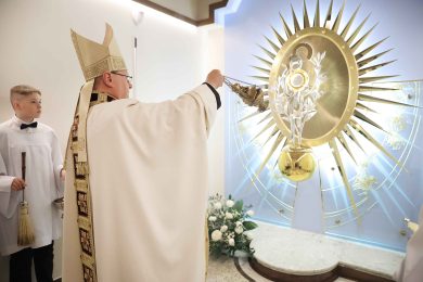 Gwiazda na Płaszczu Maryi w Radzyminie
