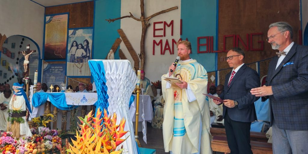 Papua New Guinea - the 10th Star in the Crown of Our Lady, Queen of Peace