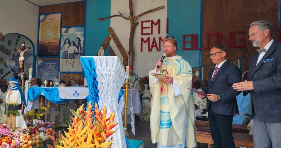 Gwiazda w Koronie Maryi na Papui Nowej Gwinei
